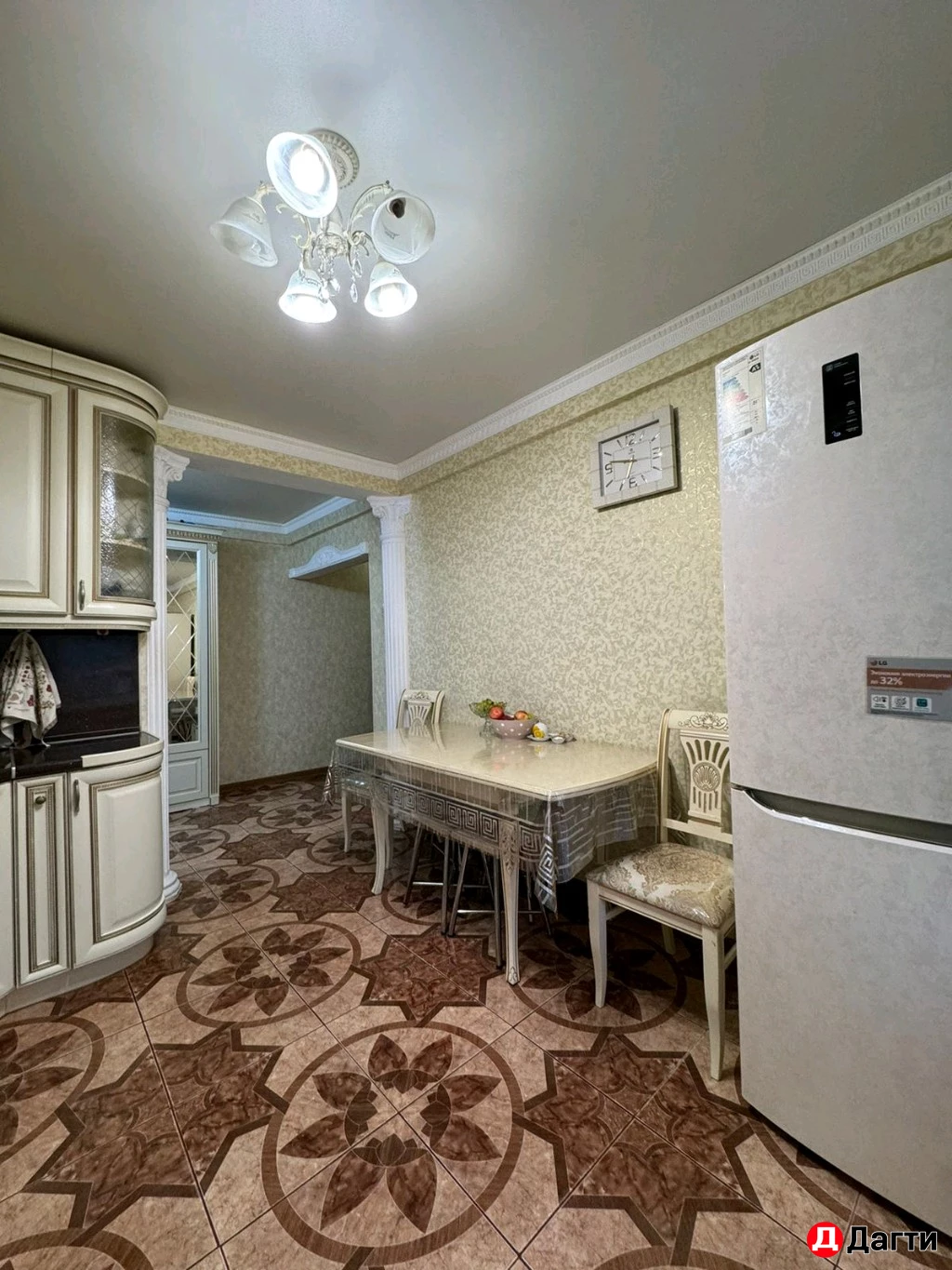 Квартира, 3 комнаты, 70 м²