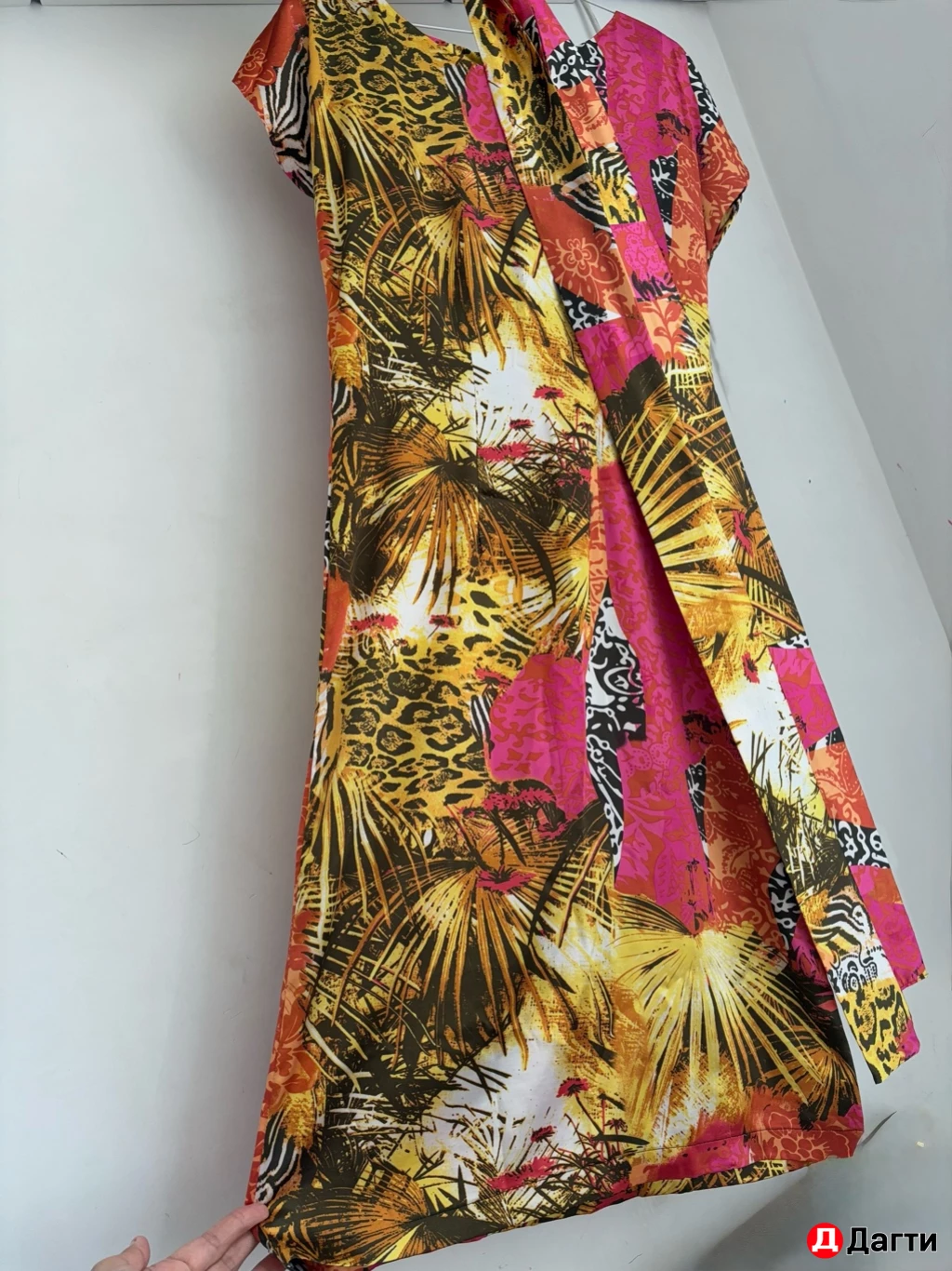 Платье атласное(шёлковое)