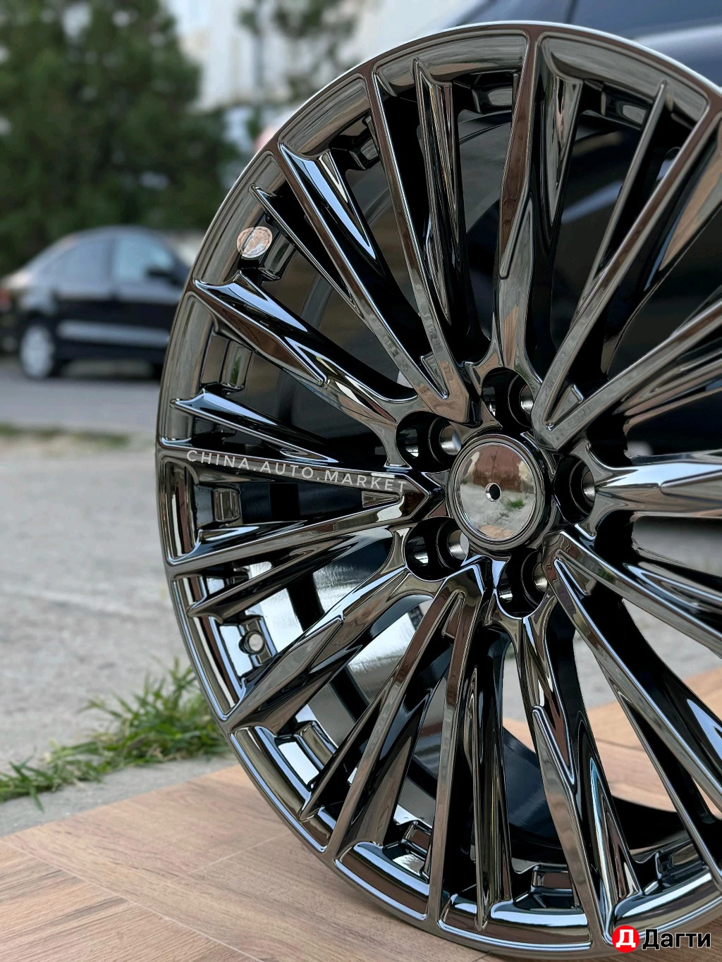 Новые кованных диски на Toyota Camry Flow Form R19