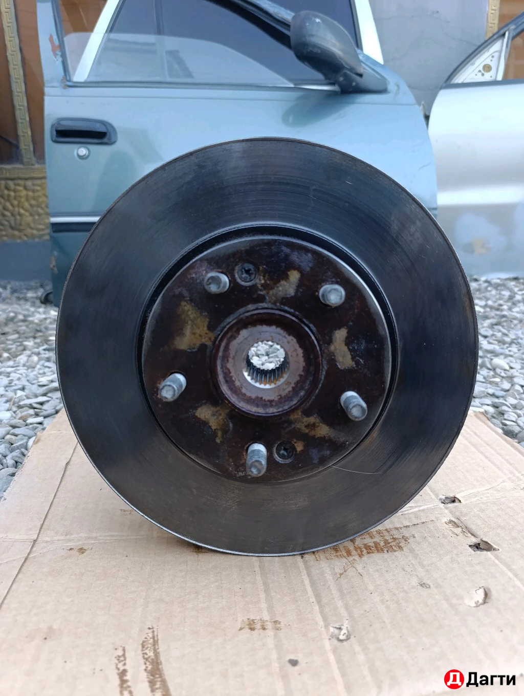 Кулак передний левый Hyundai Elantra 6