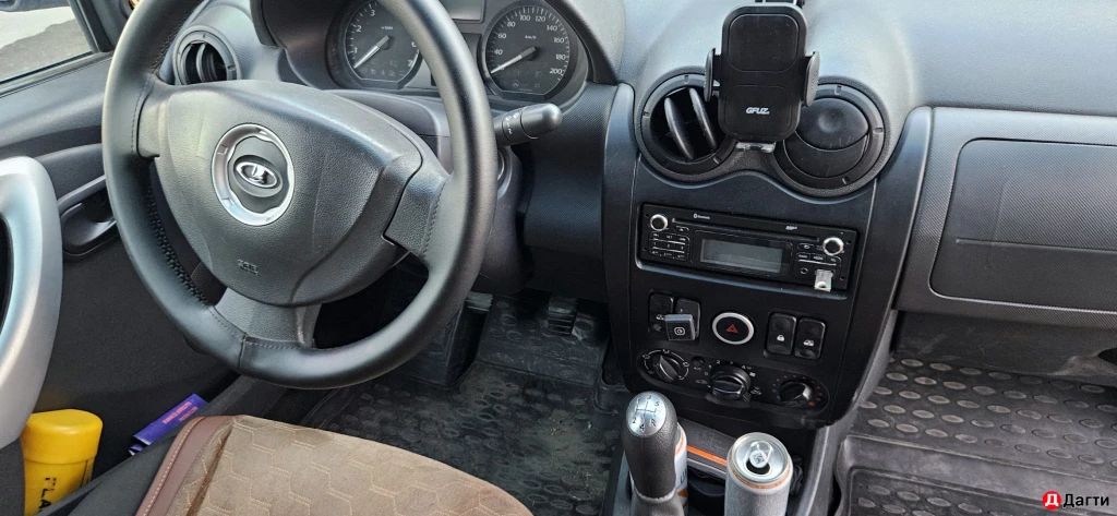 LADA (ВАЗ) Largus, 2017 года