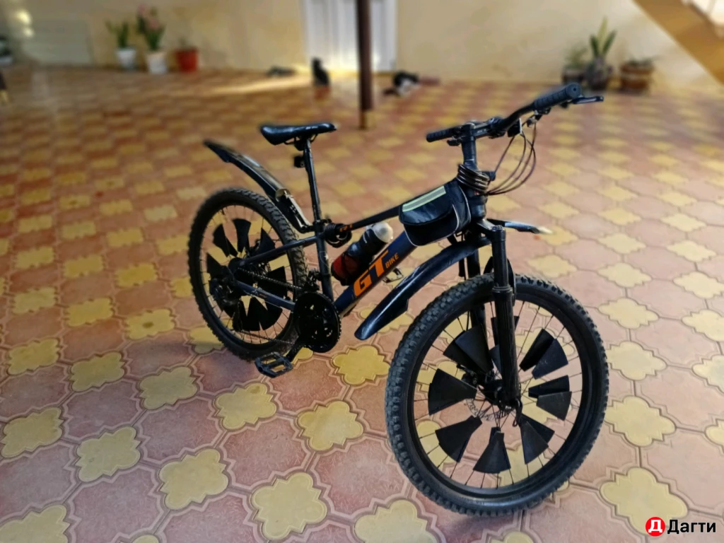 Велосипед GT
