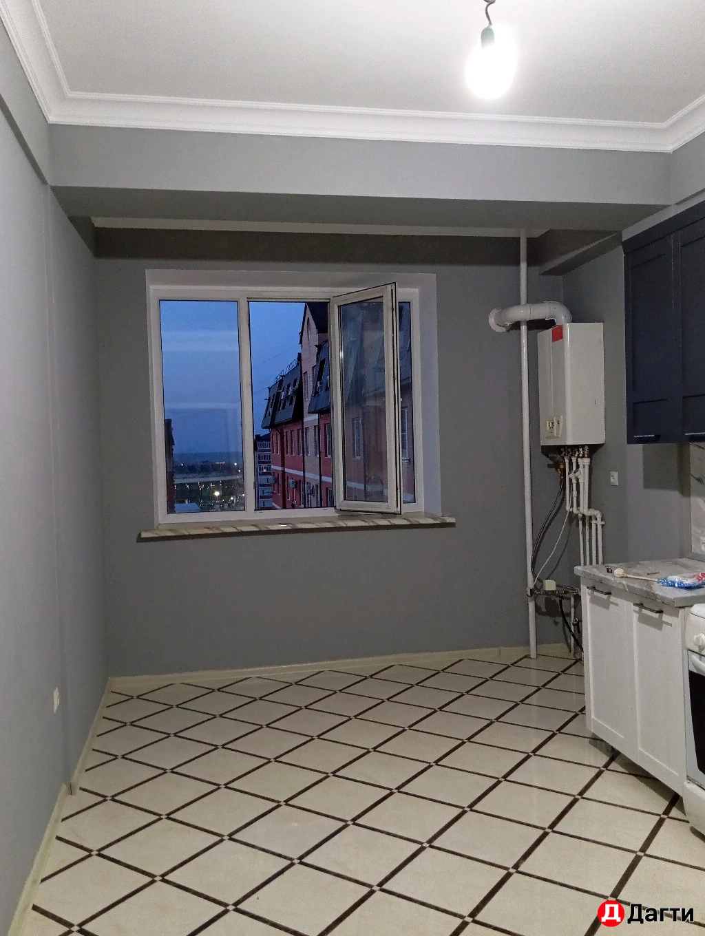 Квартира, 2 комнаты, 75 м²