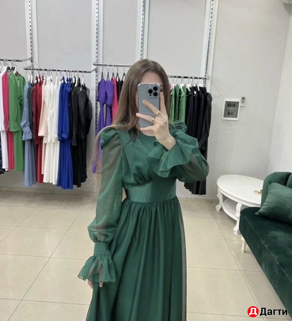 Новое вечернее платье