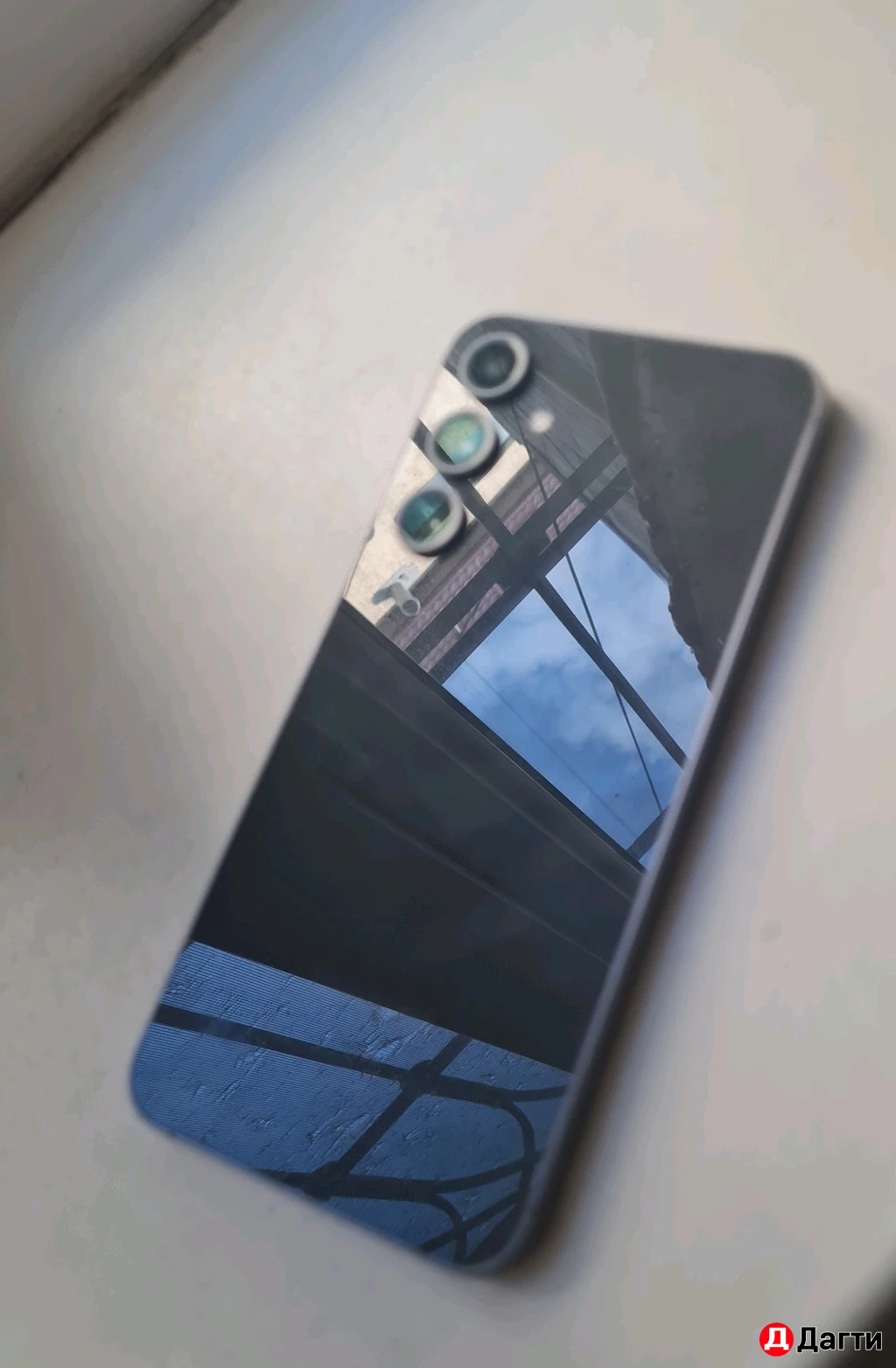 Телефон Samsung s23 Fe