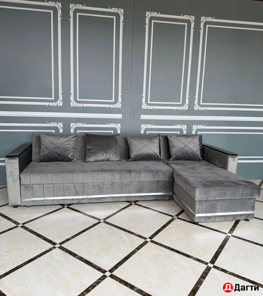 Угловой диван