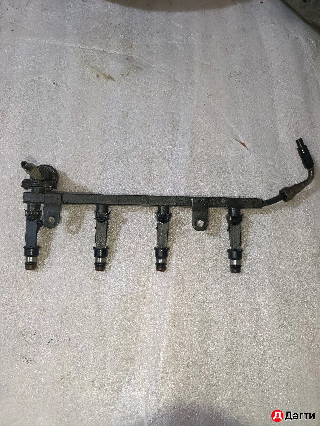 Топливная рампа с форсунками,Chevrolet Lanos