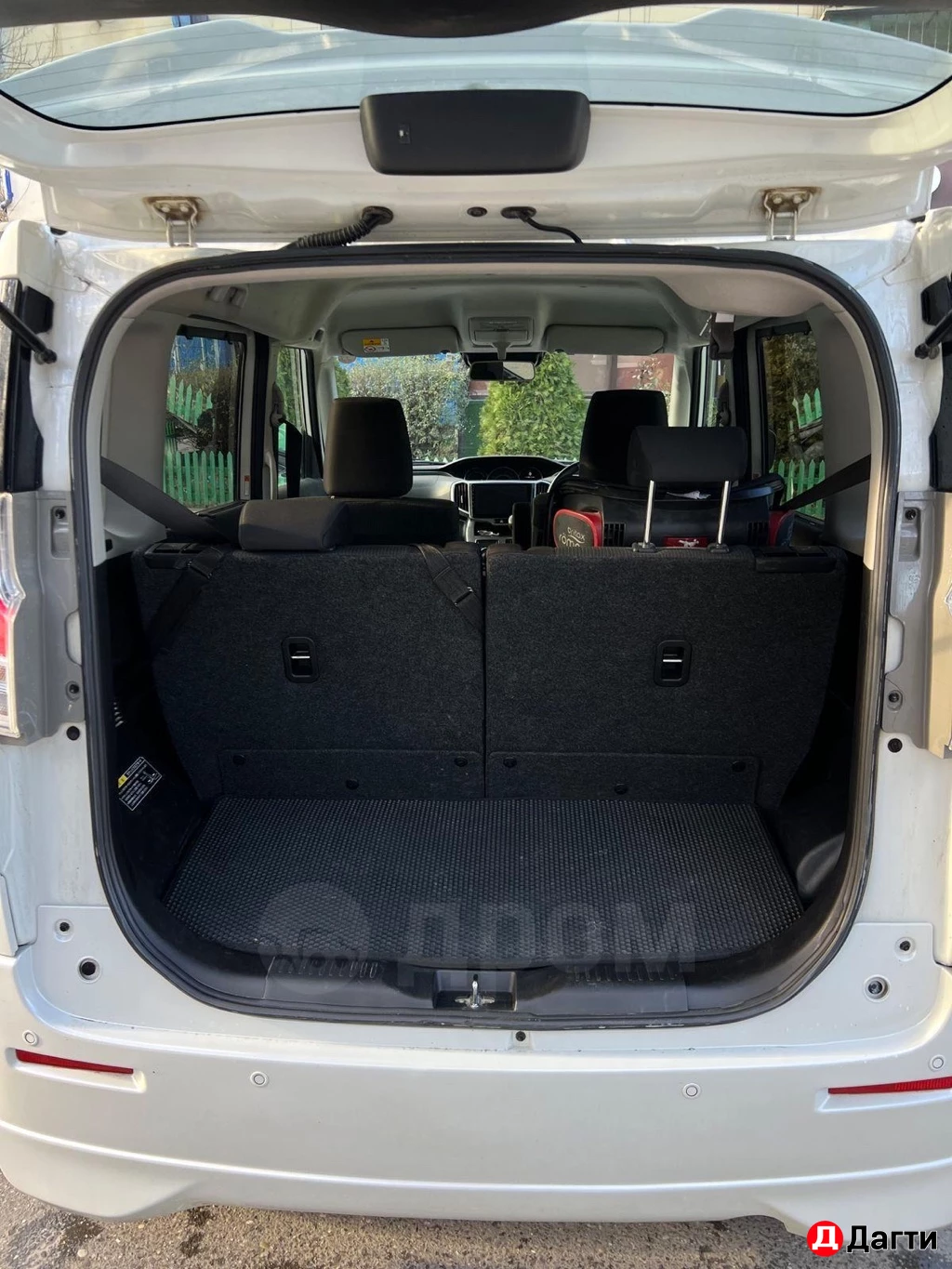 Mitsubishi Delica D:2