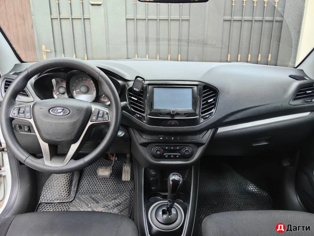 LADA (ВАЗ) Vesta, 2017 года