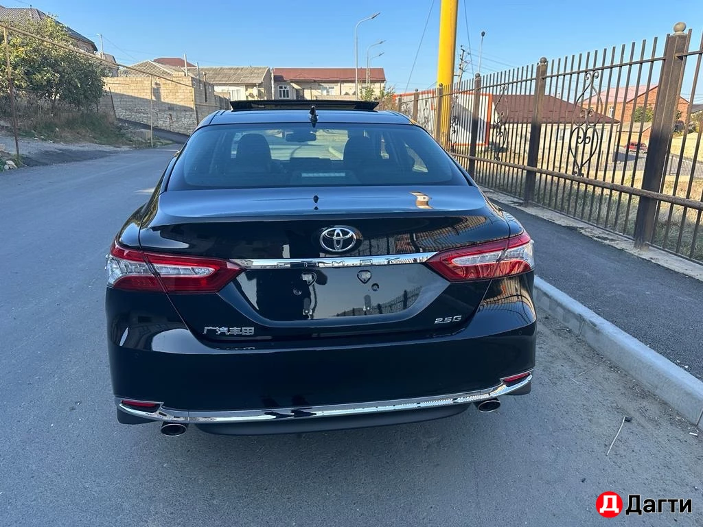 Toyota Camry, 2023 года