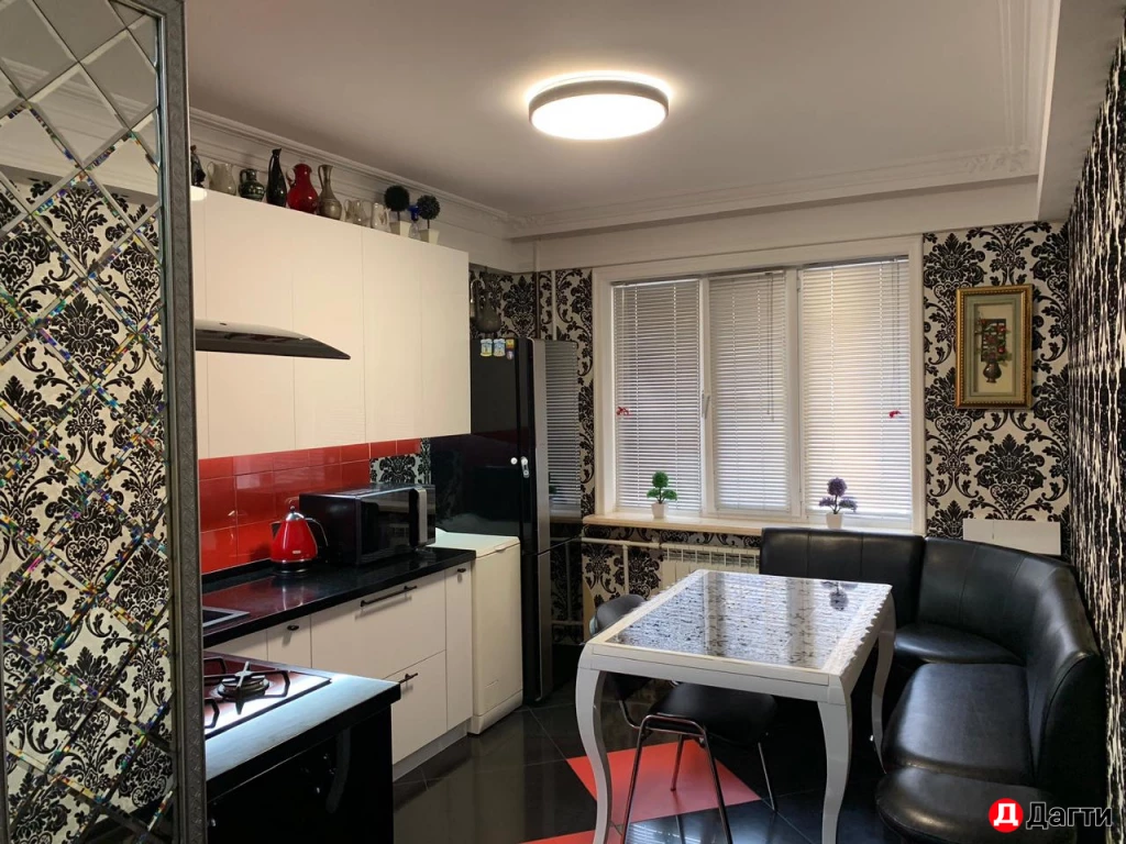 Квартира, 2 комнаты, 60 м², Собственник