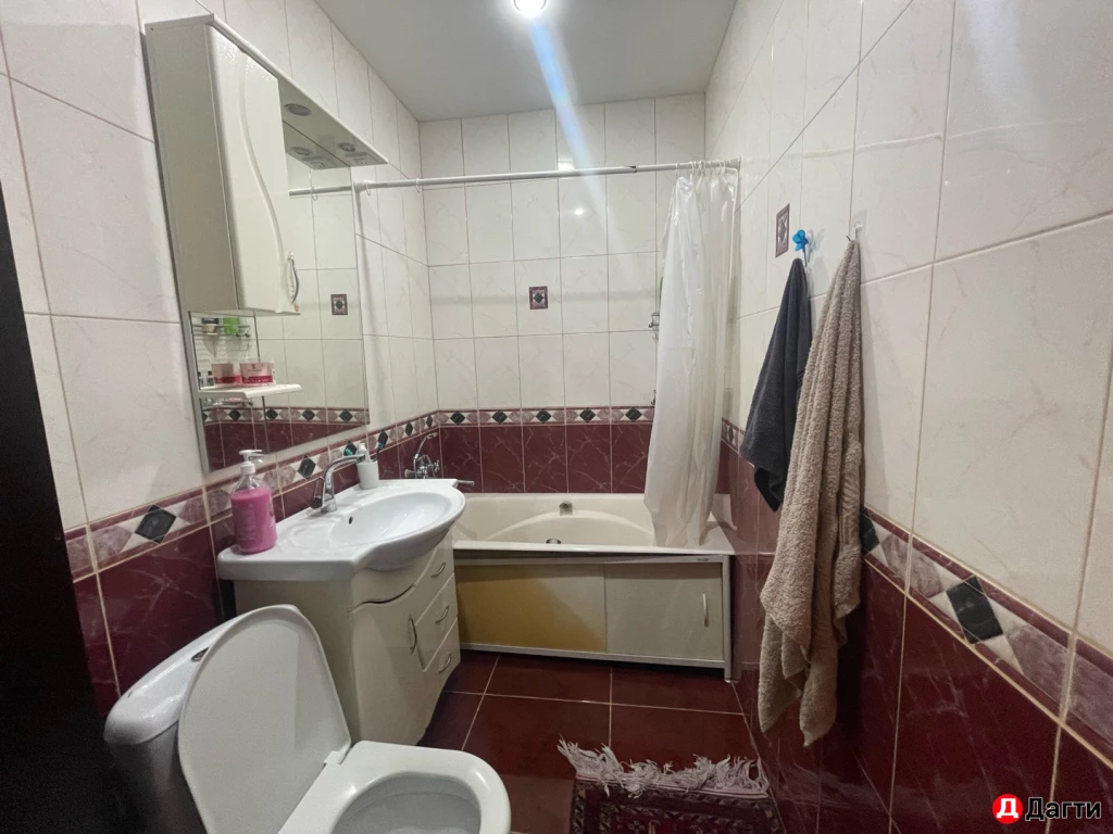 Квартира, 2 комнаты, 65 м², Агент