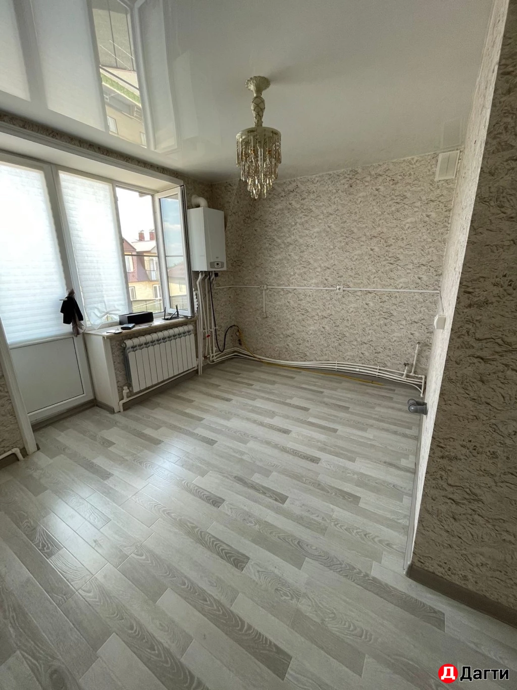 Квартира, 2 комнаты, 75 м²