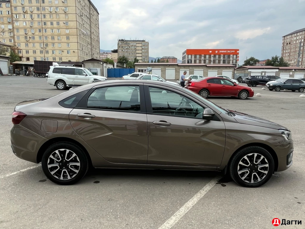 LADA (ВАЗ) Vesta, 2024 года