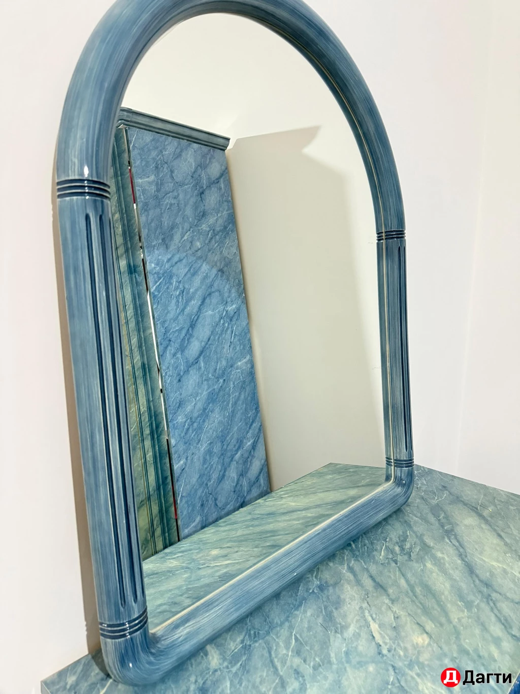 Спальний гарнитур