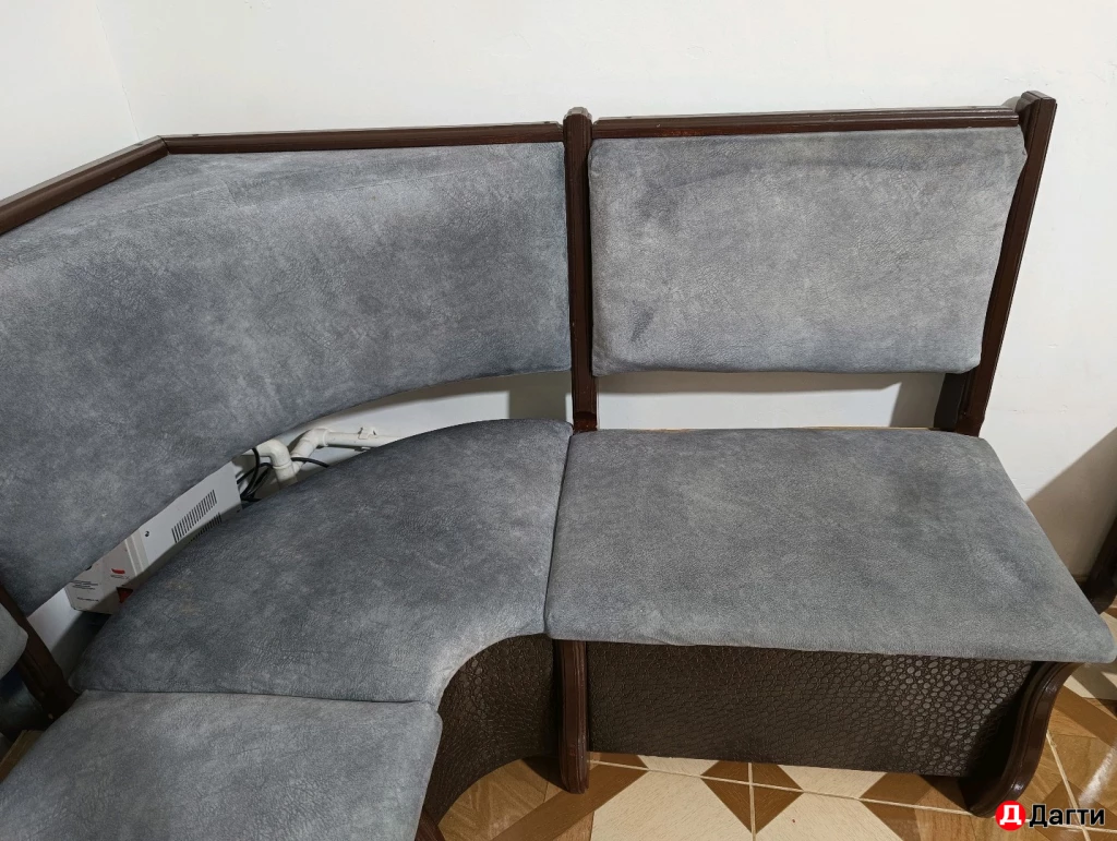 Кухонный мягкий угол