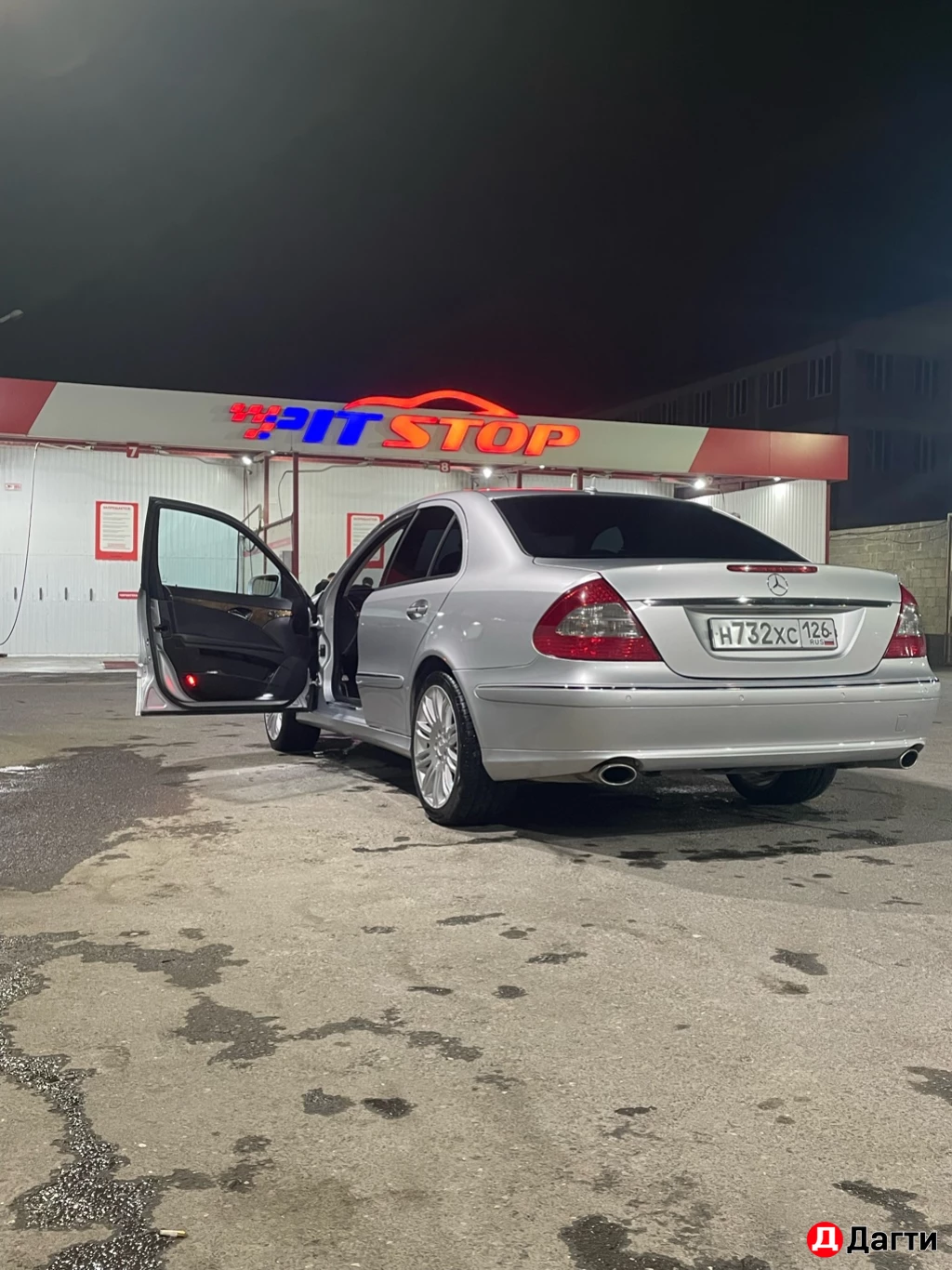 Mercedes-Benz E-Класс, 2008 года