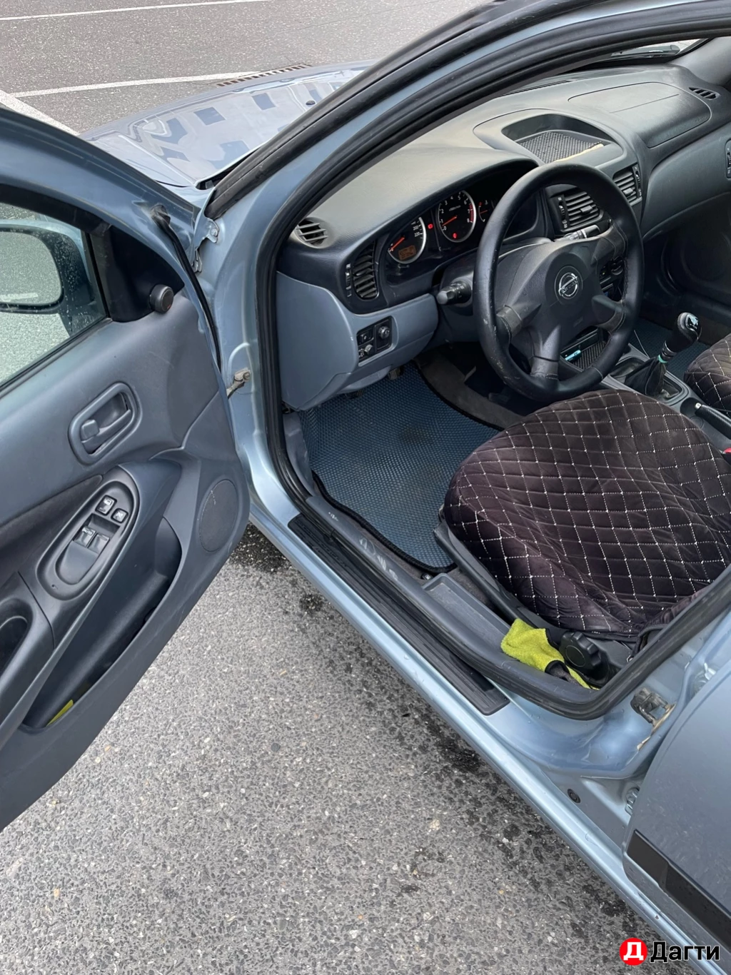 Nissan Almera, 2004 года