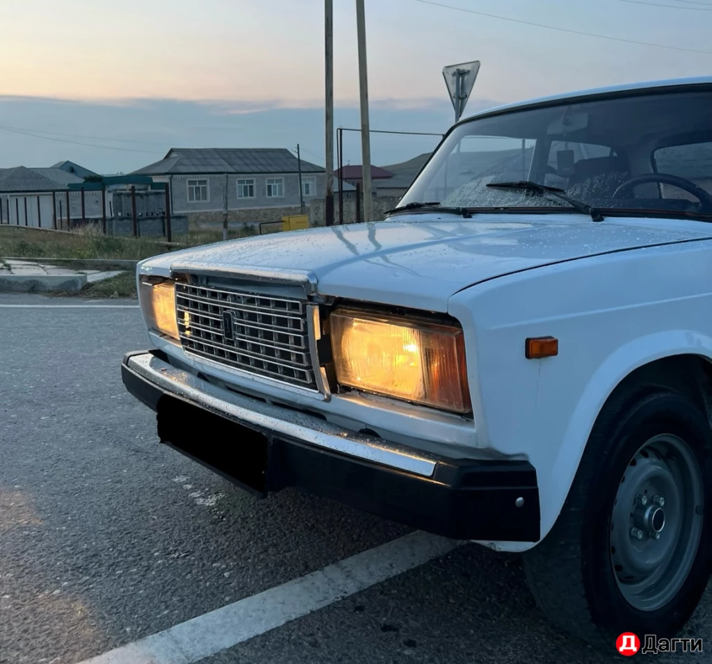 LADA (ВАЗ) 2107, 2004 года