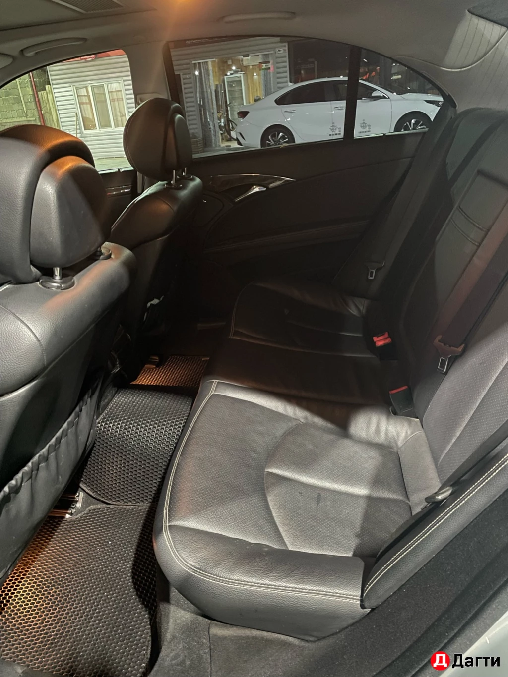 Mercedes-Benz E-Класс, 2008 года