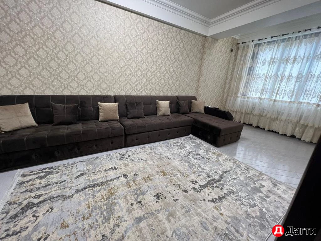 Квартира, 2 комнаты, 68 м², Агент