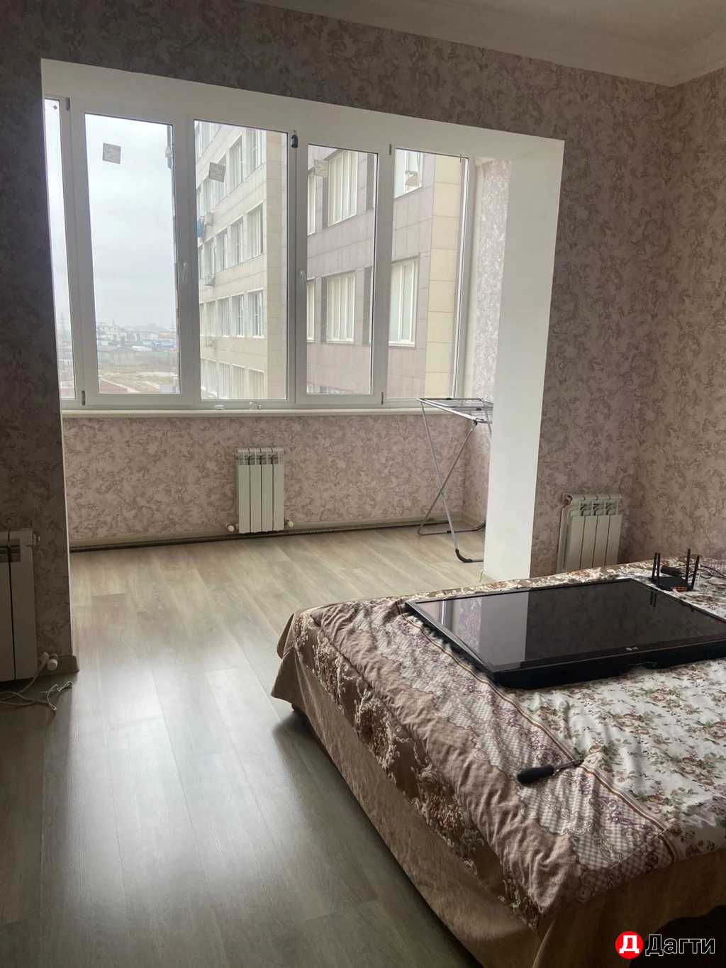 Квартира, 3 комнаты, 75 м²