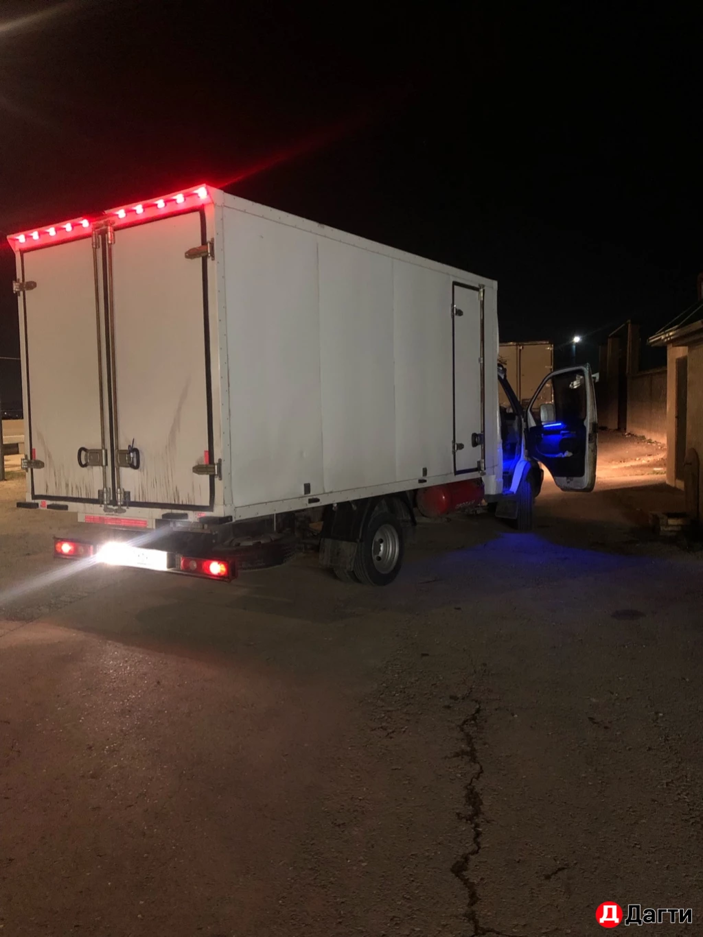 ГАЗ Газель 3302, 2011 года