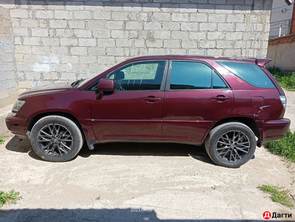 Lexus RX, 2002 года