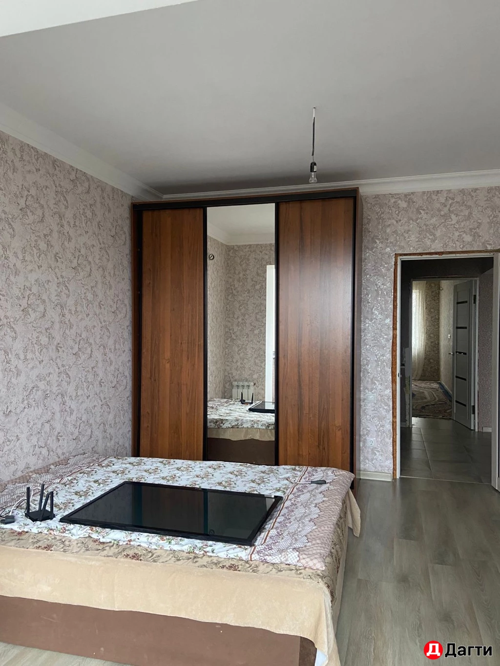 Квартира, 3 комнаты, 75 м²