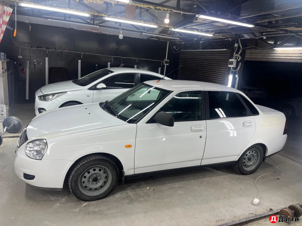 LADA (ВАЗ) Priora, 2012 года