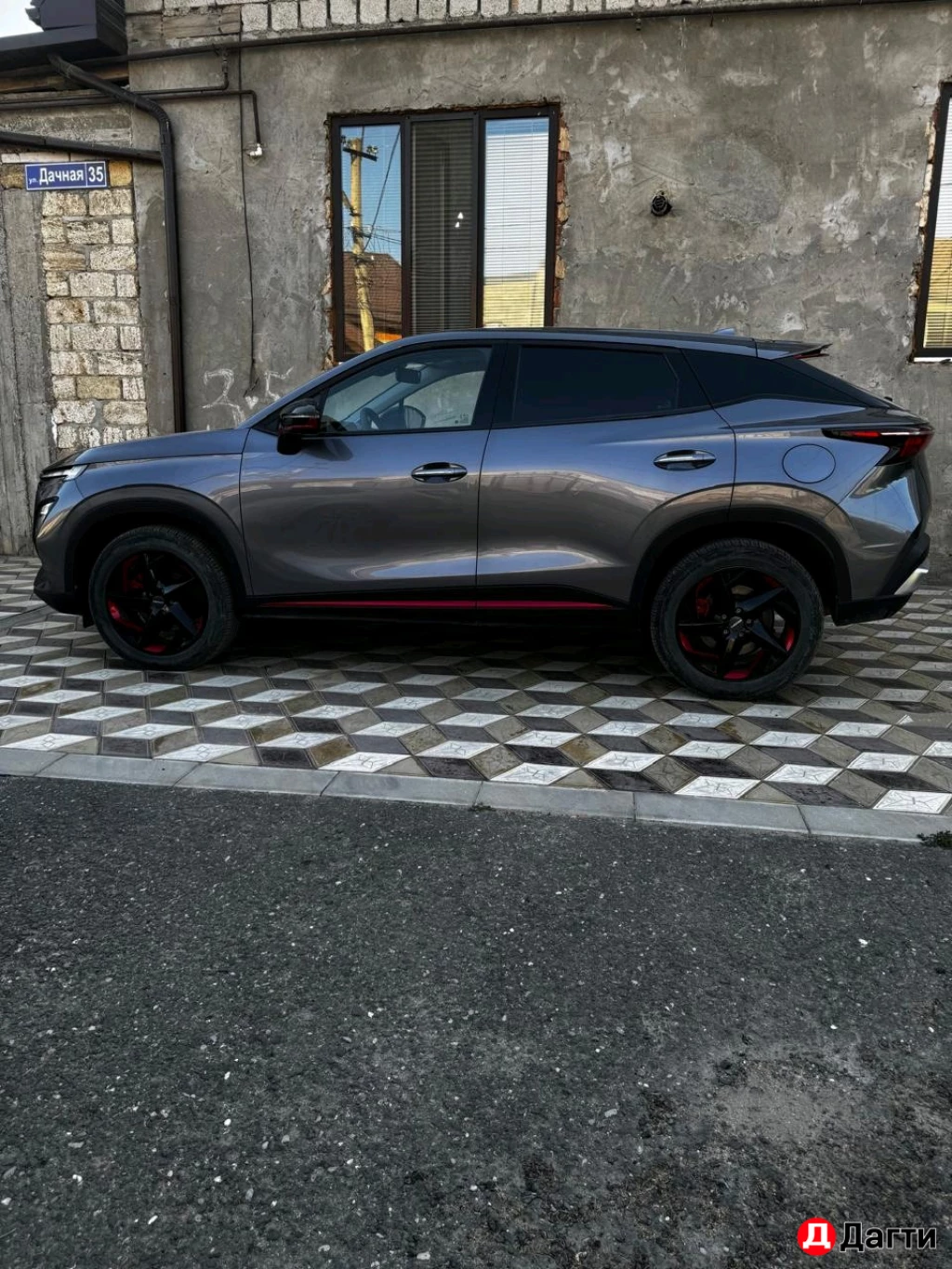 OMODA C5, 2023 года