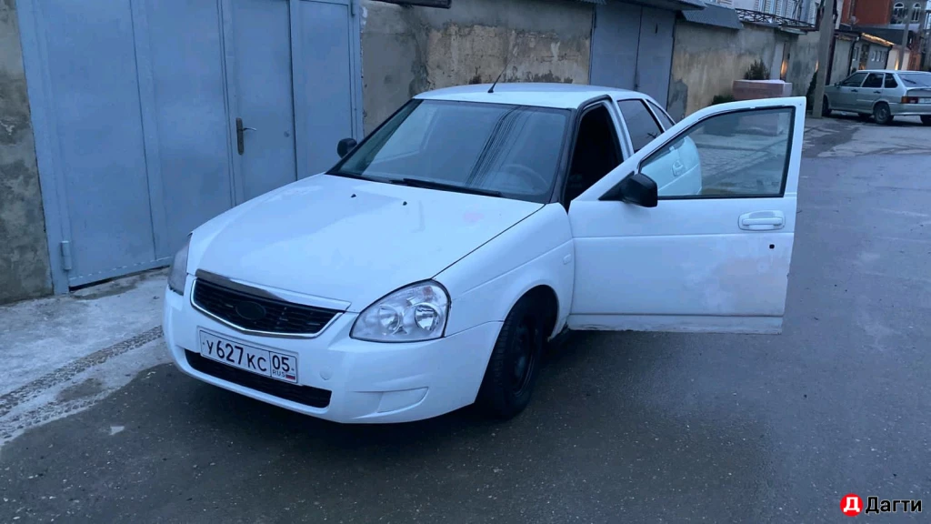 LADA (ВАЗ) Priora, 2011 года