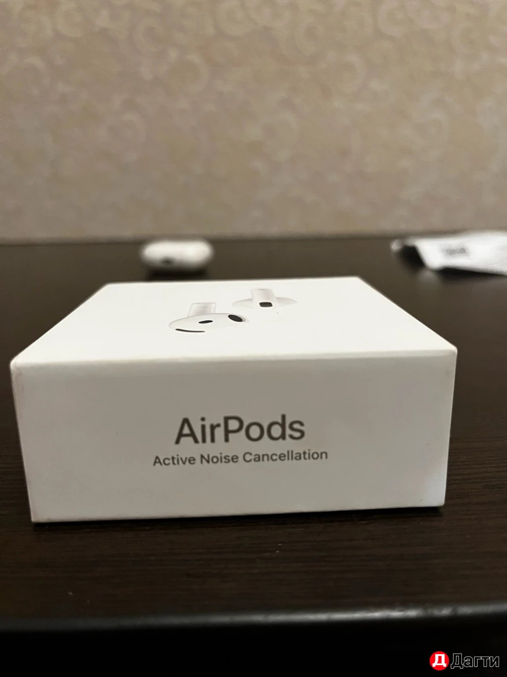 Apple AirPods 4 anc