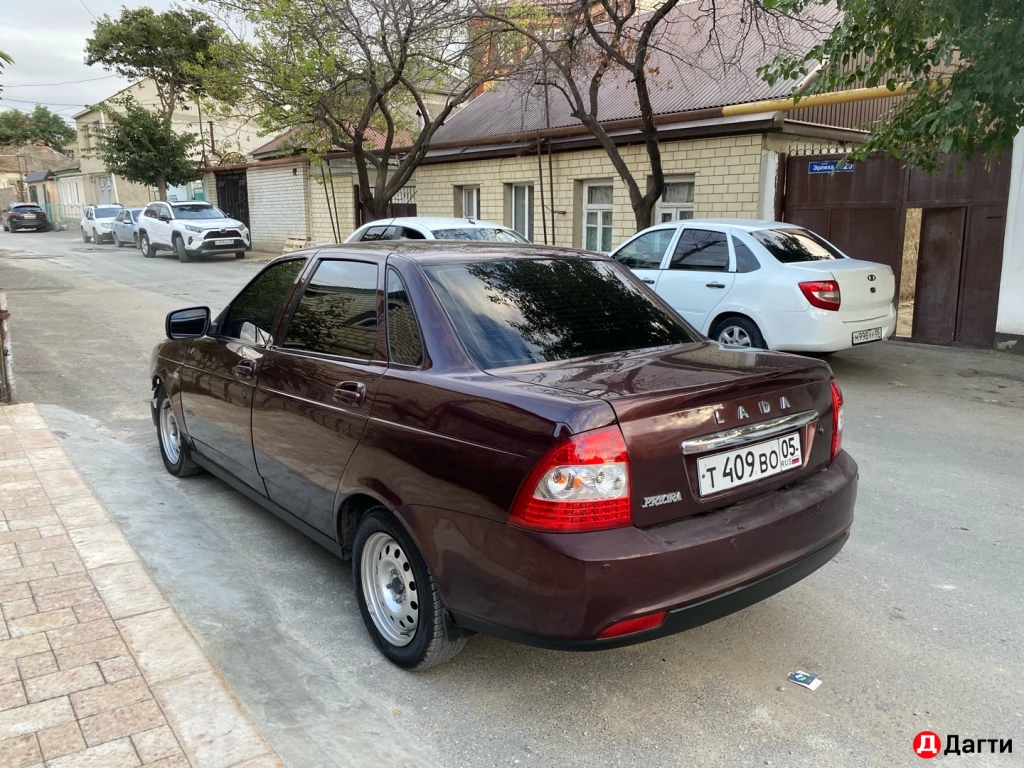 LADA (ВАЗ) Priora, 14 года