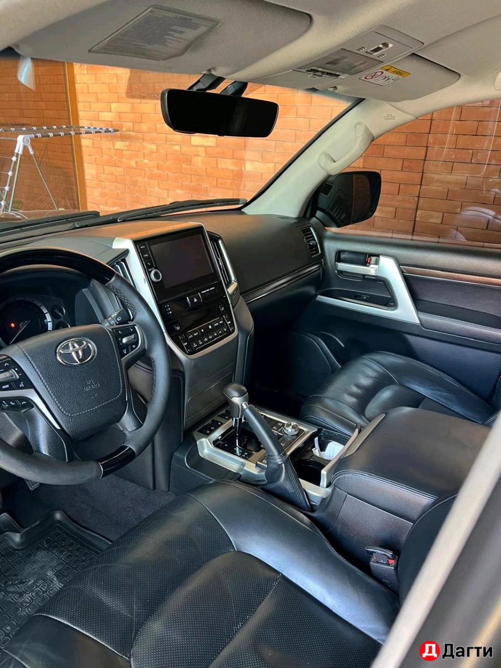 Toyota Land Cruiser, 2017 года