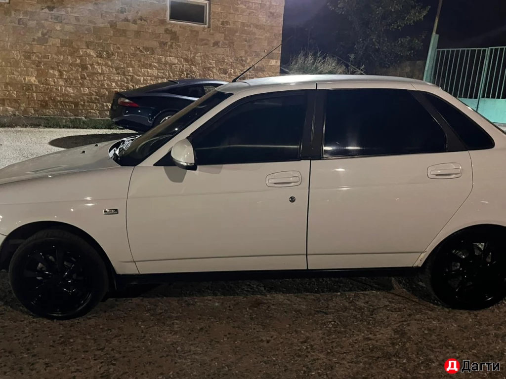 LADA (ВАЗ) Priora, 2017 года