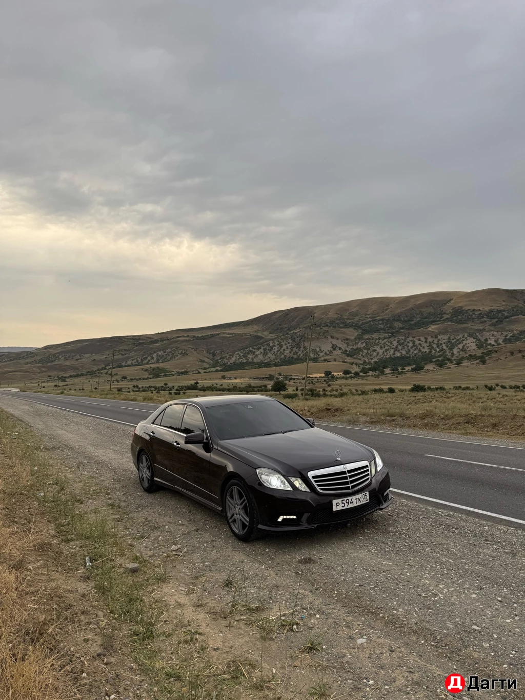 Mercedes-Benz E-Класс, 2010 года