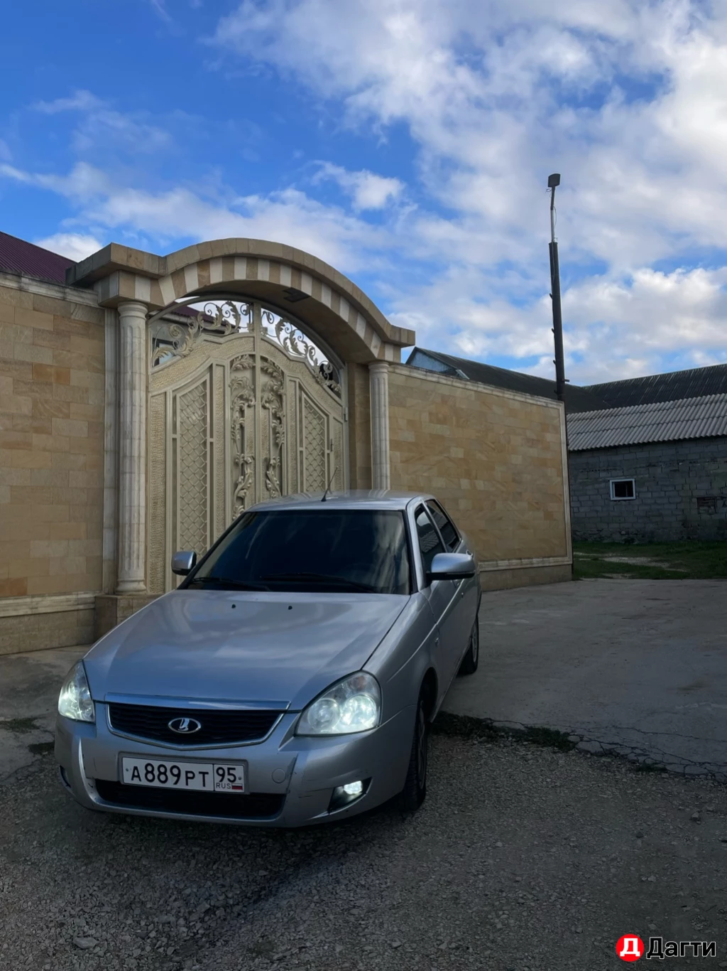 LADA (ВАЗ) Priora, 2011 года