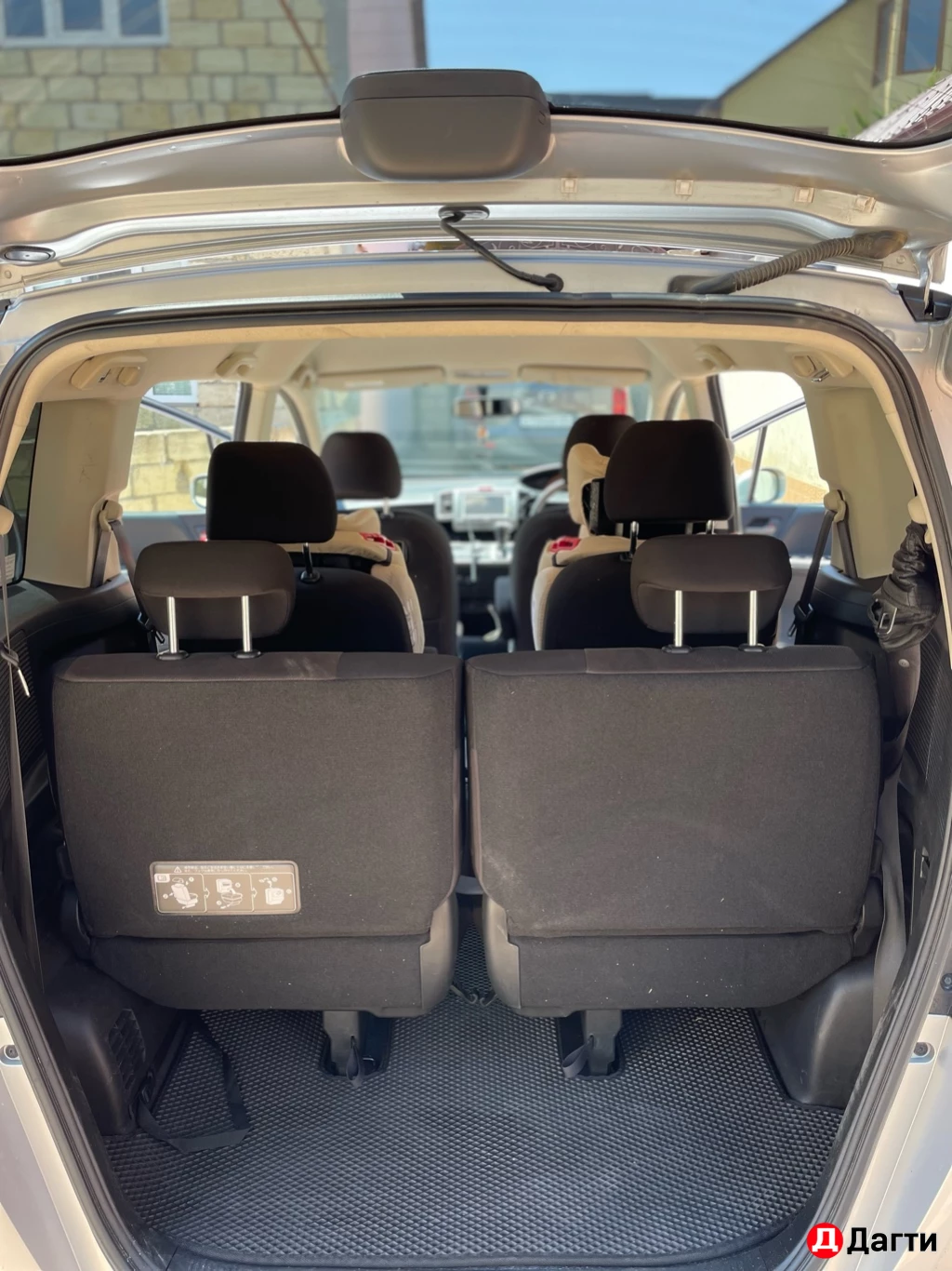 Honda Freed, 2010 года