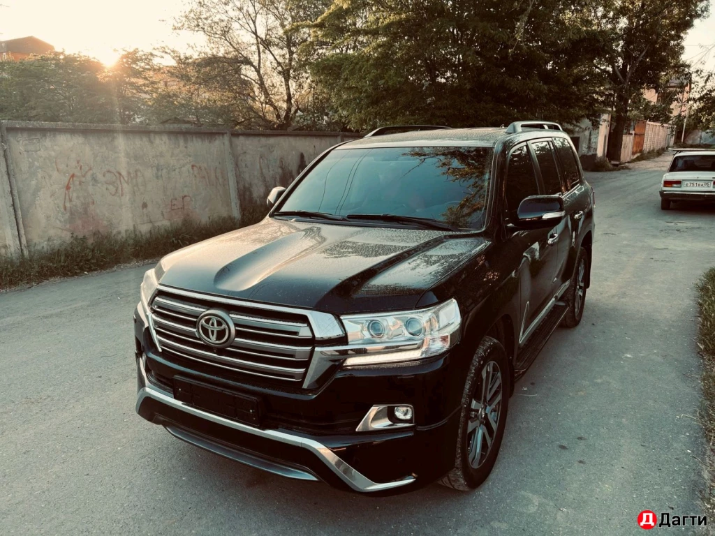 Toyota Land Cruiser, 2015 года
