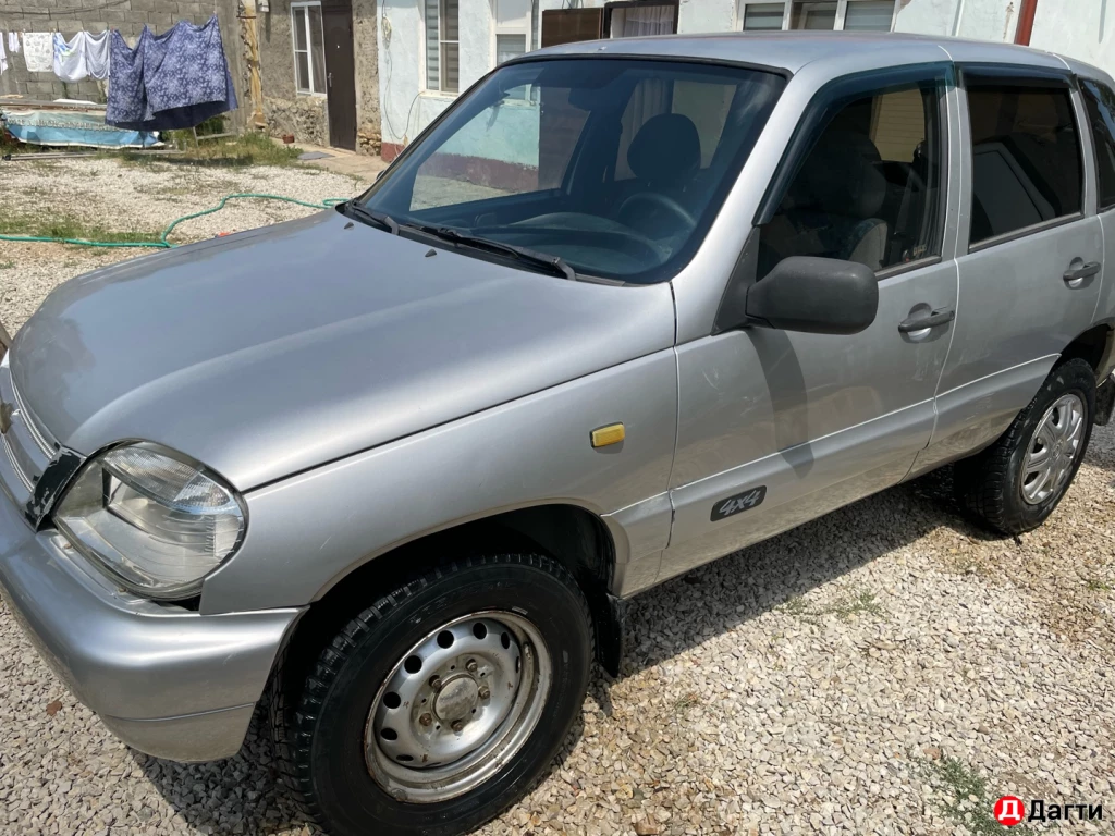 Chevrolet Niva, 2005 года