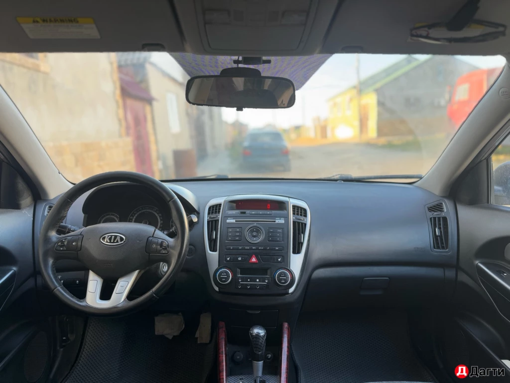 Kia Ceed, 2010 года