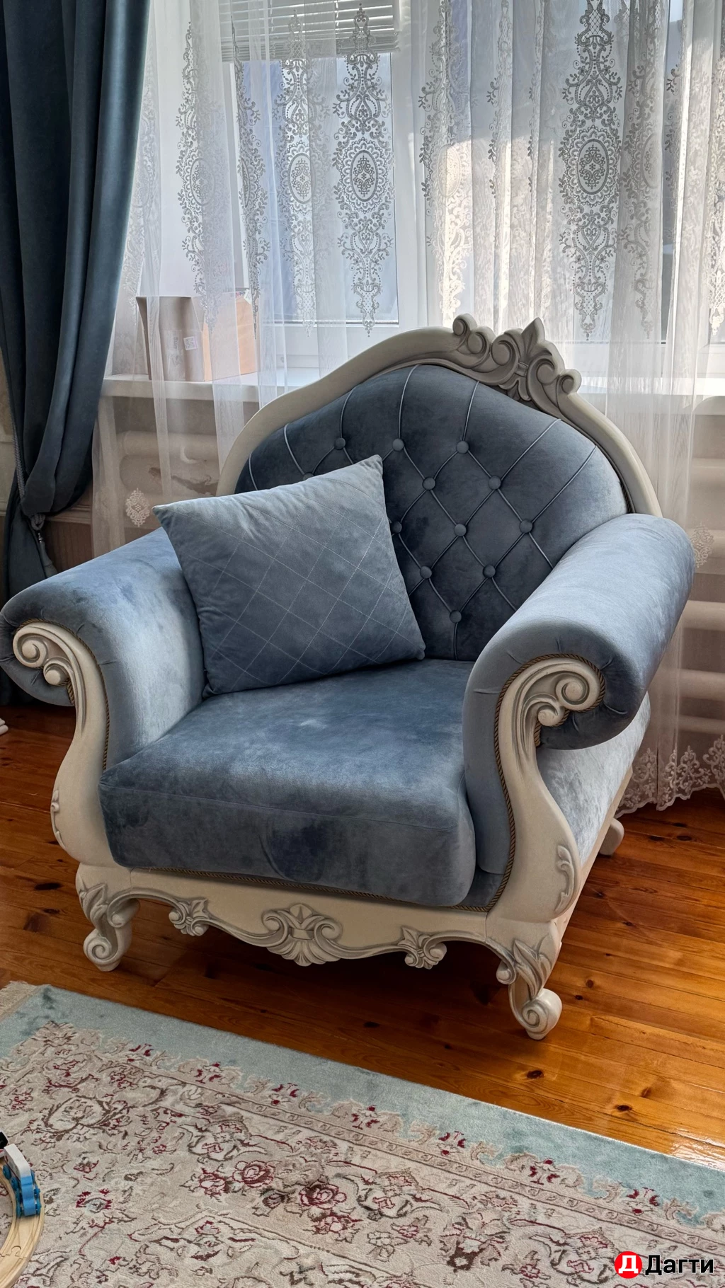 Диван четверка