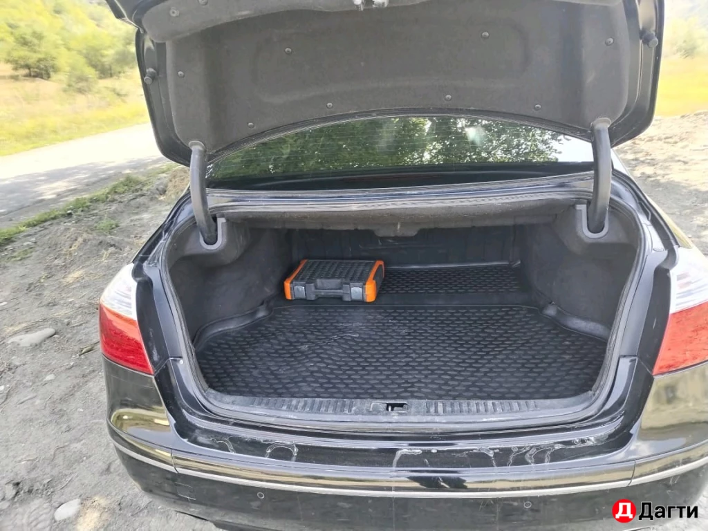 Hyundai Genesis, 2009 года