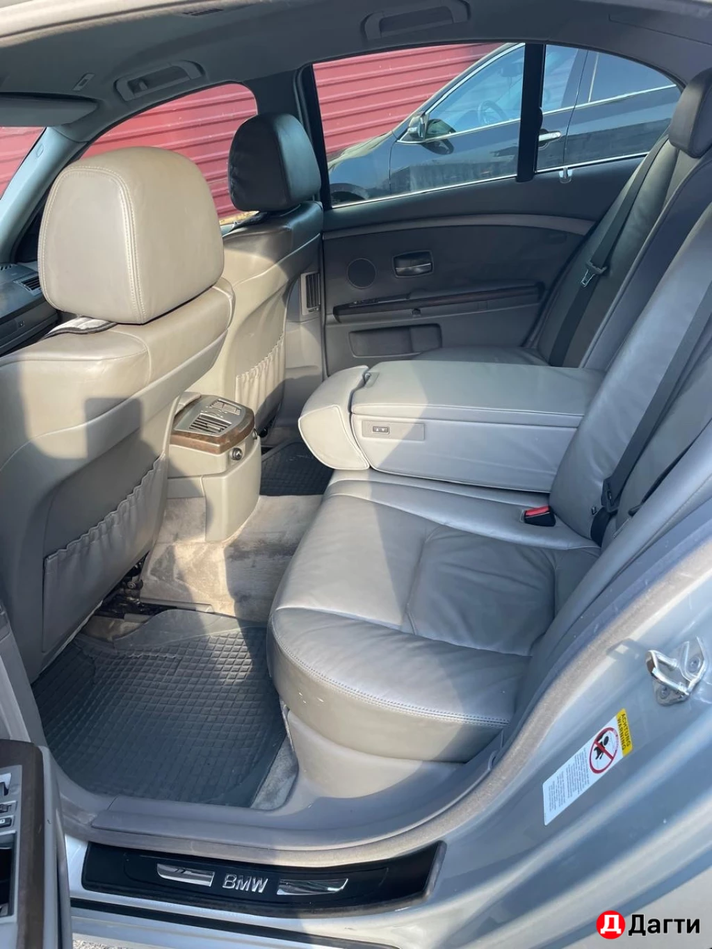 BMW 7 серии, 2004 года