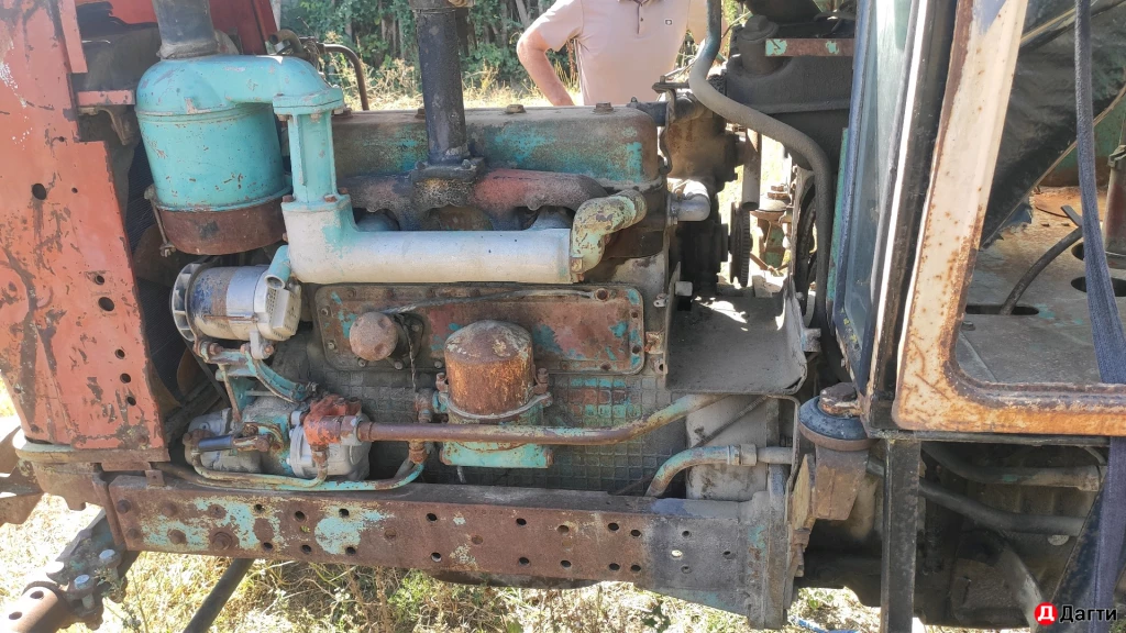 Трактор ЮМЗ