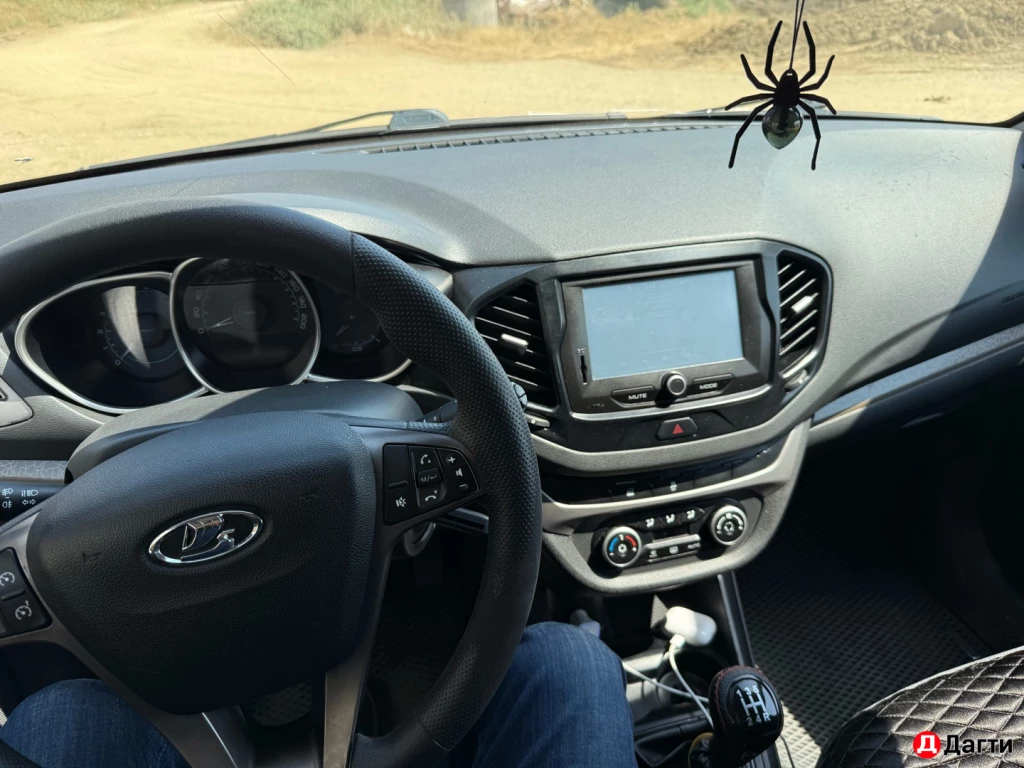 LADA (ВАЗ) Vesta, 2017 года