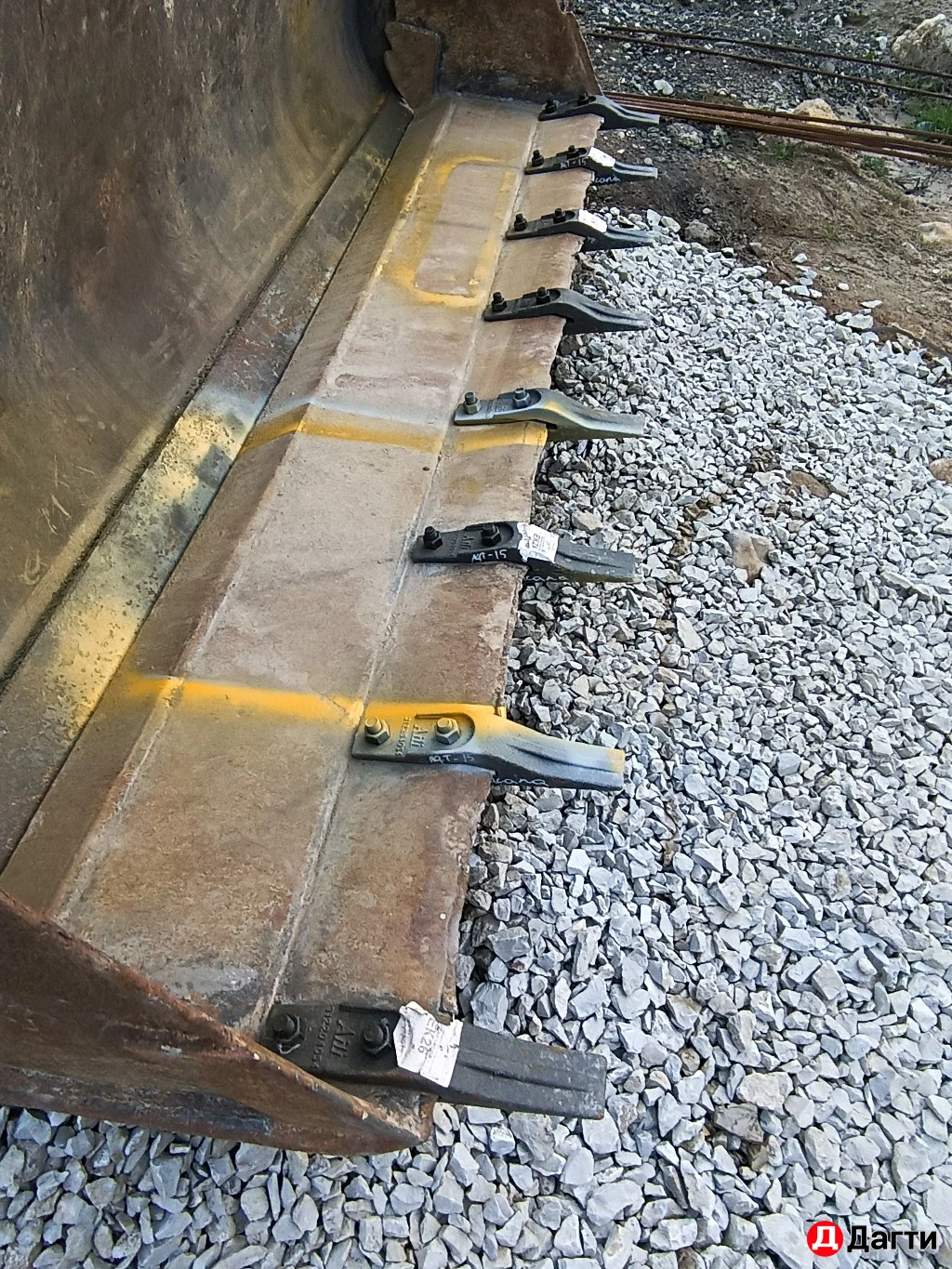 Экскаватор погрузчик