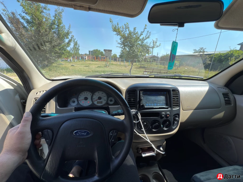 Ford Escape, 2003 года