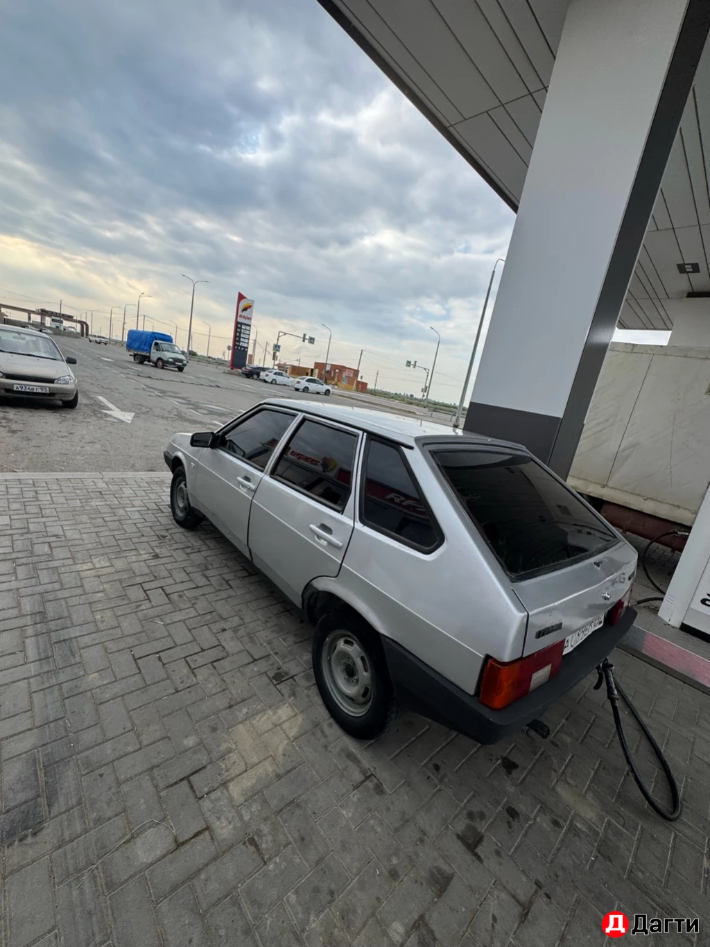 LADA (ВАЗ) 2109, 2002 года